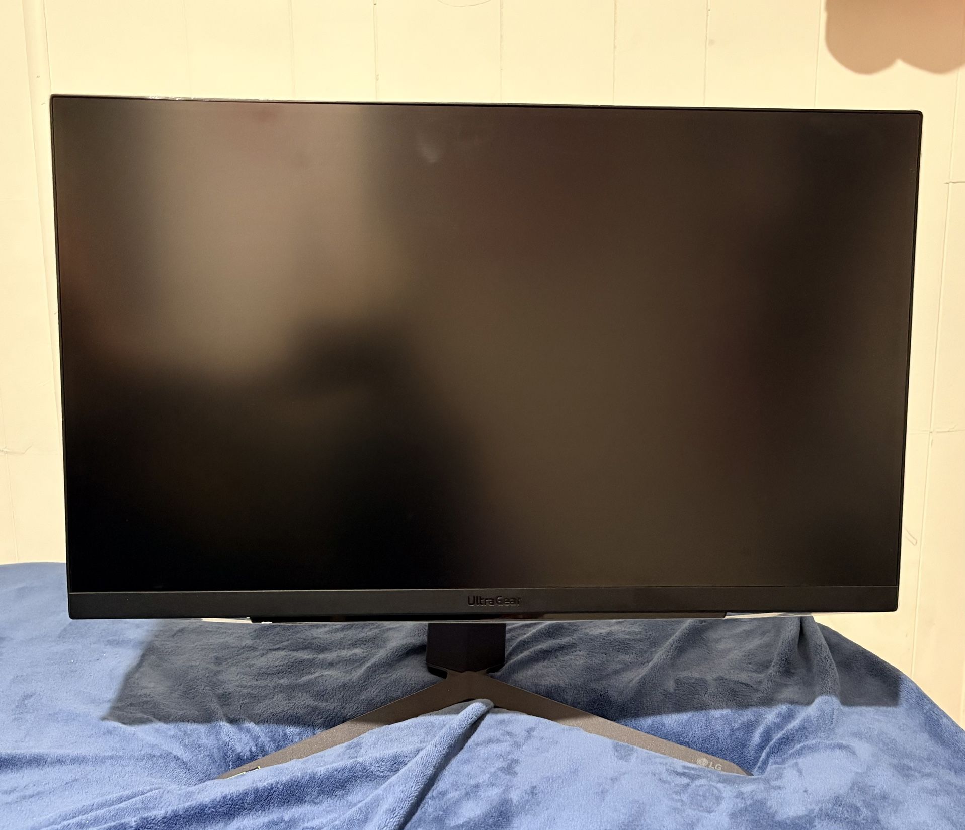 27-inch Ultra Gear™ QHD Monitor - 27GR75Q