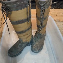 Tuffrider Boots
