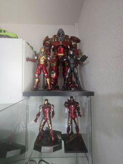 Hot toys iron man lot of 5