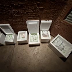 Igloos and ice packs-Free