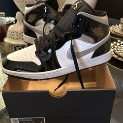 Nike Air Jordan 1 Mid SE