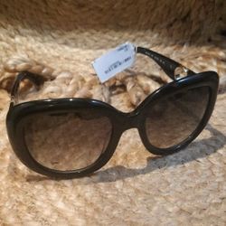 Ferragamo Sunny's BNWT, 