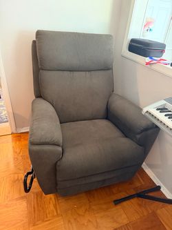 Gray Fabric La-z-Boy Recliner