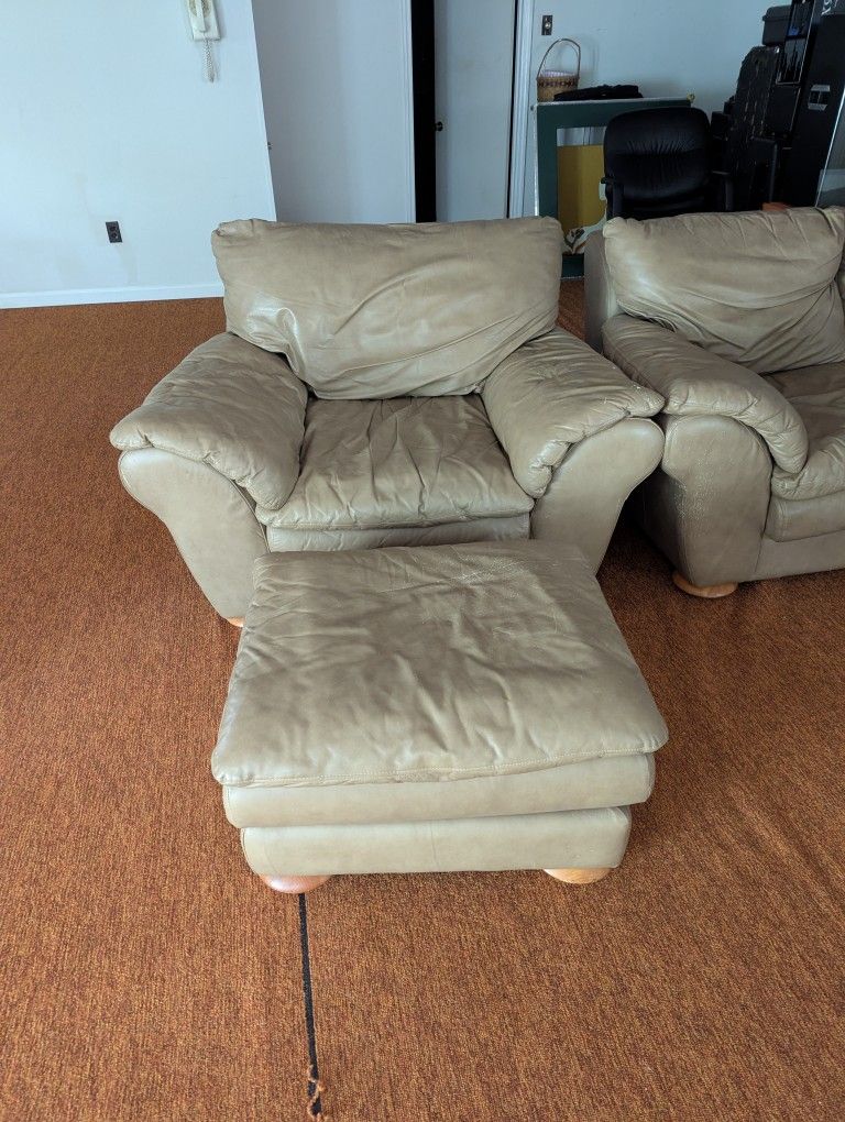 Couch And One Seater Couch With Ottoman