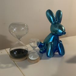 Blue Balloon bunny