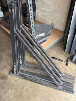 Rogue Fitness Wall Mounted Pull-Up Bar