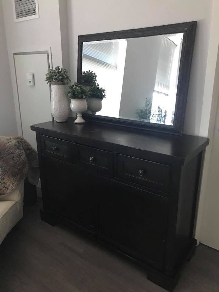 Buffet hutch and mirror