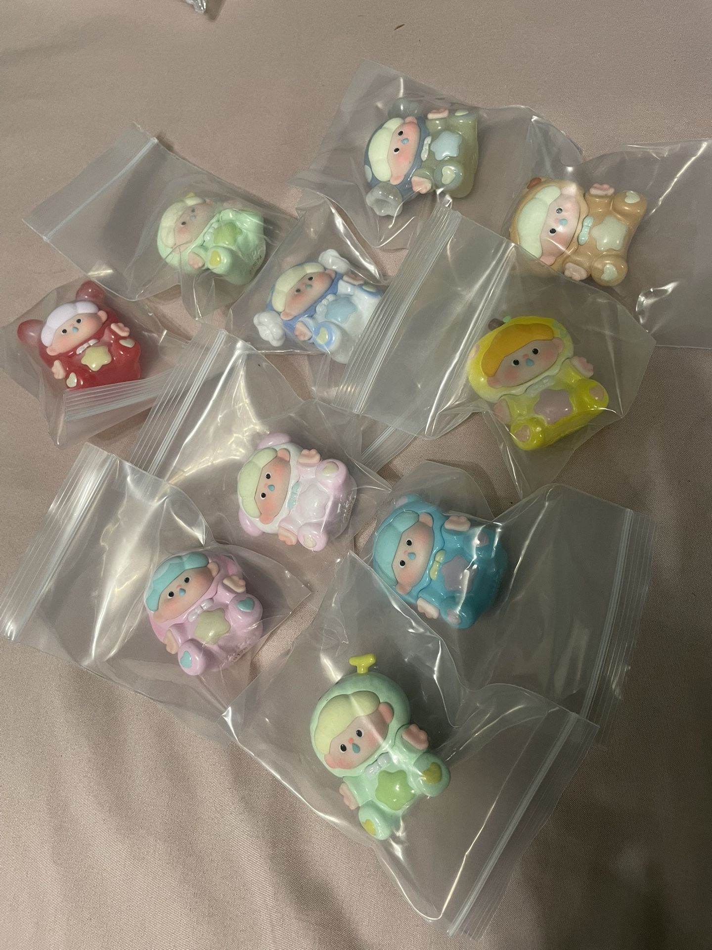 Pai Pai Mini Toys