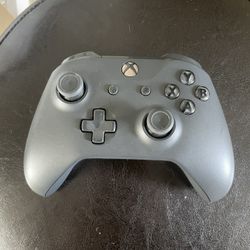 XBOX ONE CONTROLLER