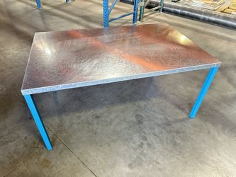 60”x38” Outdoor Working Table