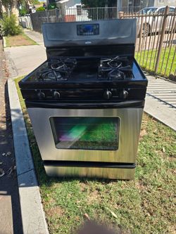 Whirlpool stove FREEE!!