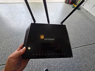 NETGEAR R6700v3