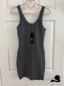 BUNDLE OF FASHION NOVA DRESSES SMALL