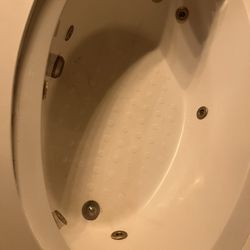 Jetted Tub