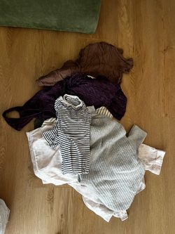 FREE SMALL MEDIUM MATERNITY CLOTHES
