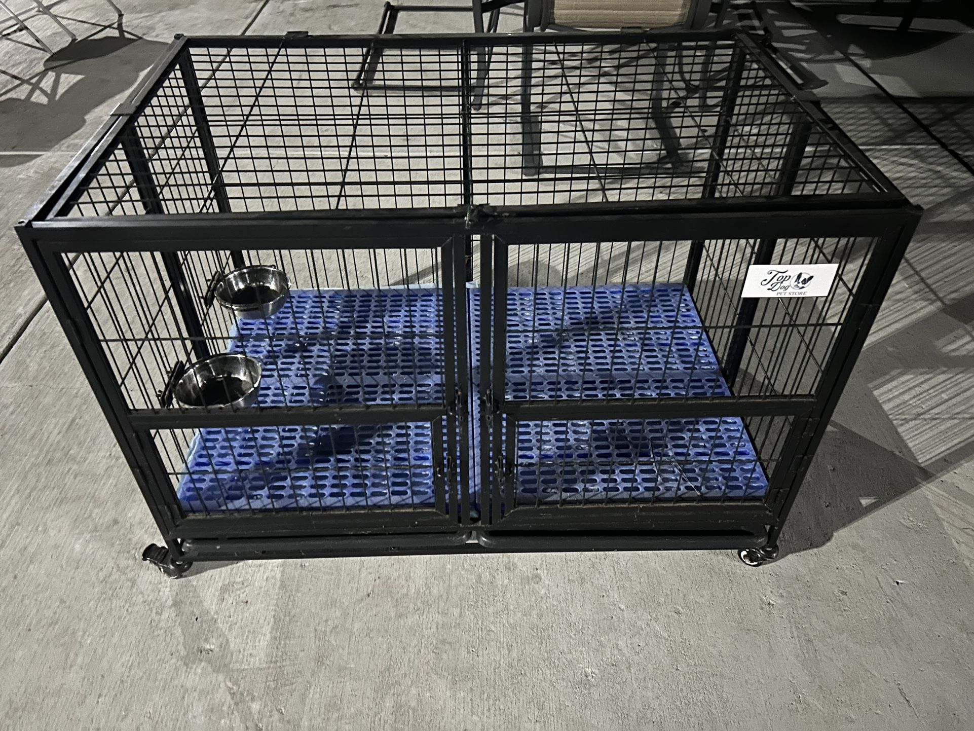 Dog crate