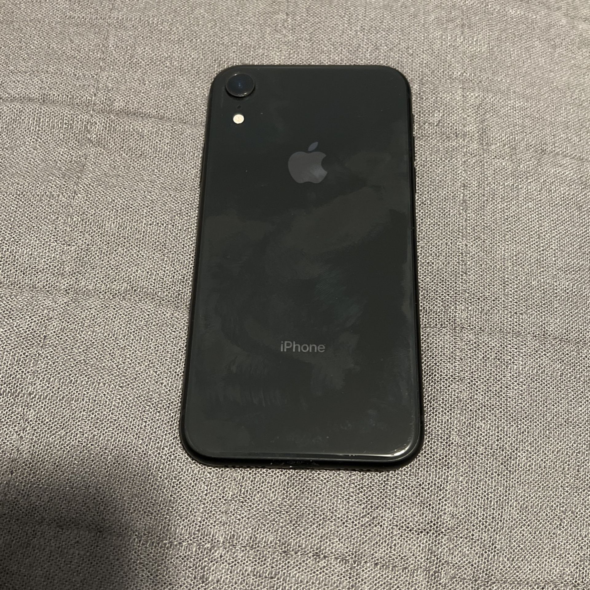 iPhone XR Unlocked