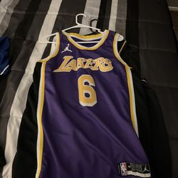 lebron jersey 