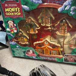 Mickey’s Clock Shop