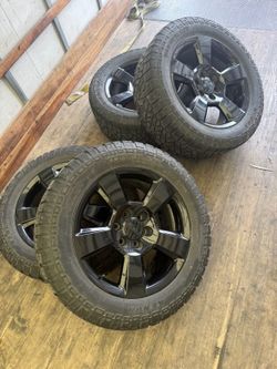 Chevy wheels 20” Gloss black OEM