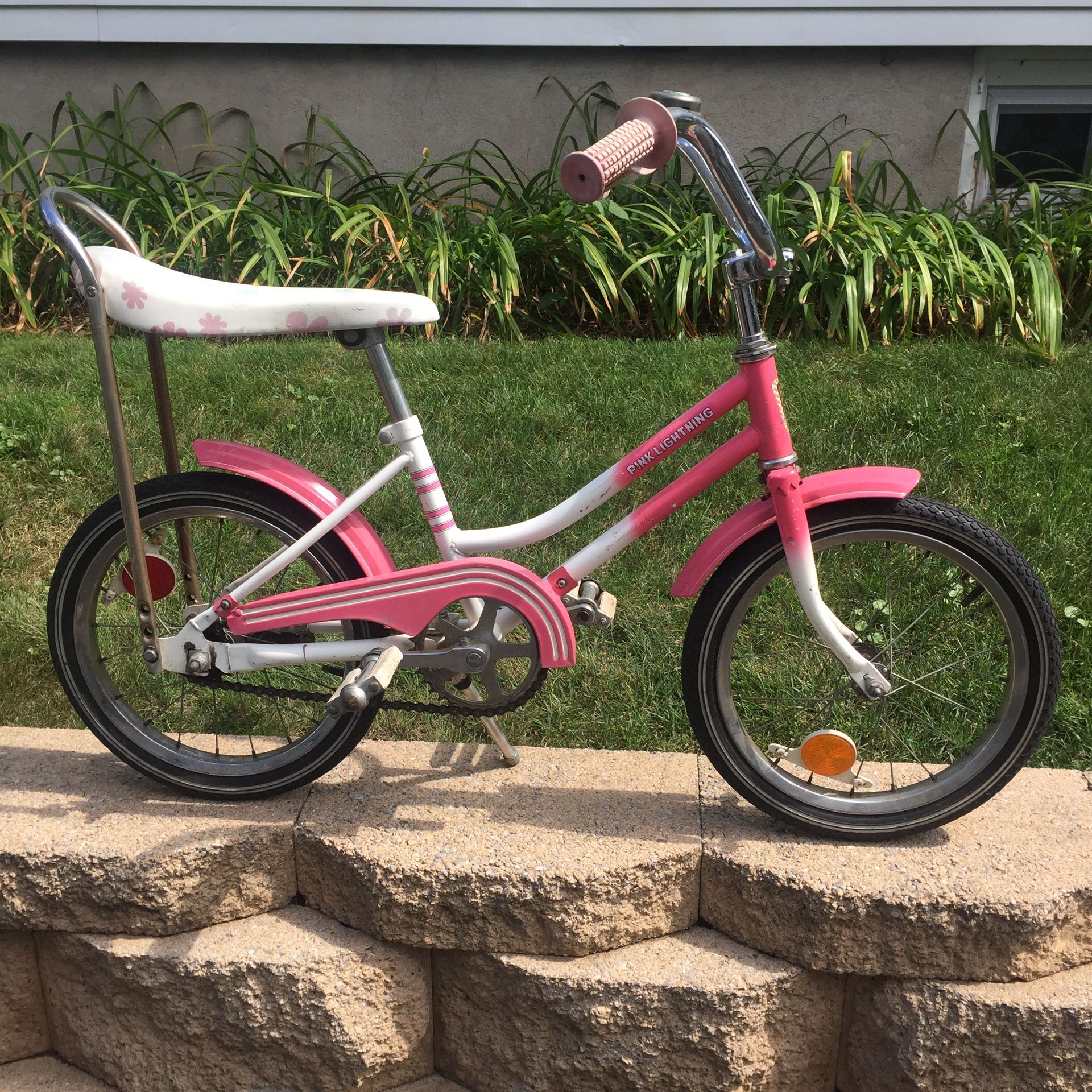 Vintage Girls Kent Pink Lightning Retro Hipster Bicycle Small Bike with 16" original tires & original bell