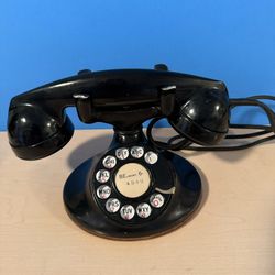 Antique Bell Systems Rotary Telephone