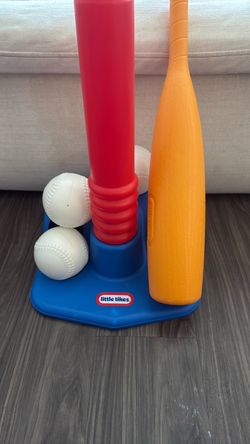 Little Tykes t ball set