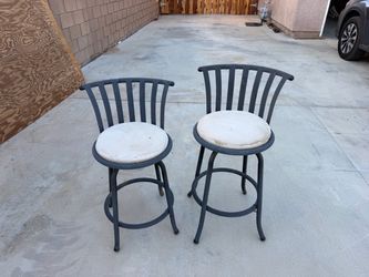 Bar stool chairs