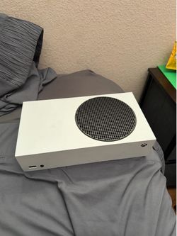Xbox Series S (Broken)