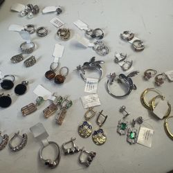 Lot 925 silver earrings ! 