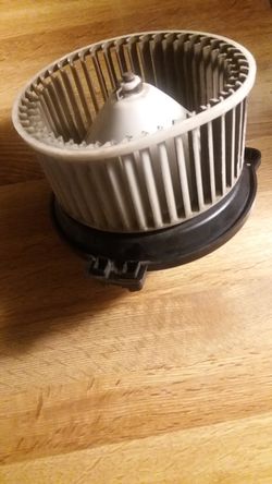 94-97 Honda Accord Heater Blower Motor w/ Fan Cage