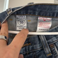 Lucky Brand Slim bootleg size 30