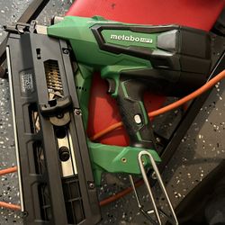 Metabo Battery Powered Framing Gun