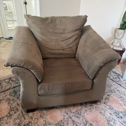 SALE- Oversized Reading Chair | Chair and a Half | Super Comfortable