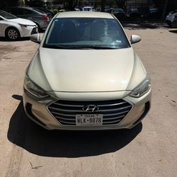 2017 HYUNDAI ELANTRA 