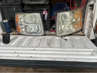2008 Chevy Silverado headlights