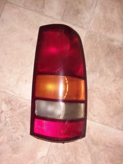 2001 Silverado Pass. Taillight