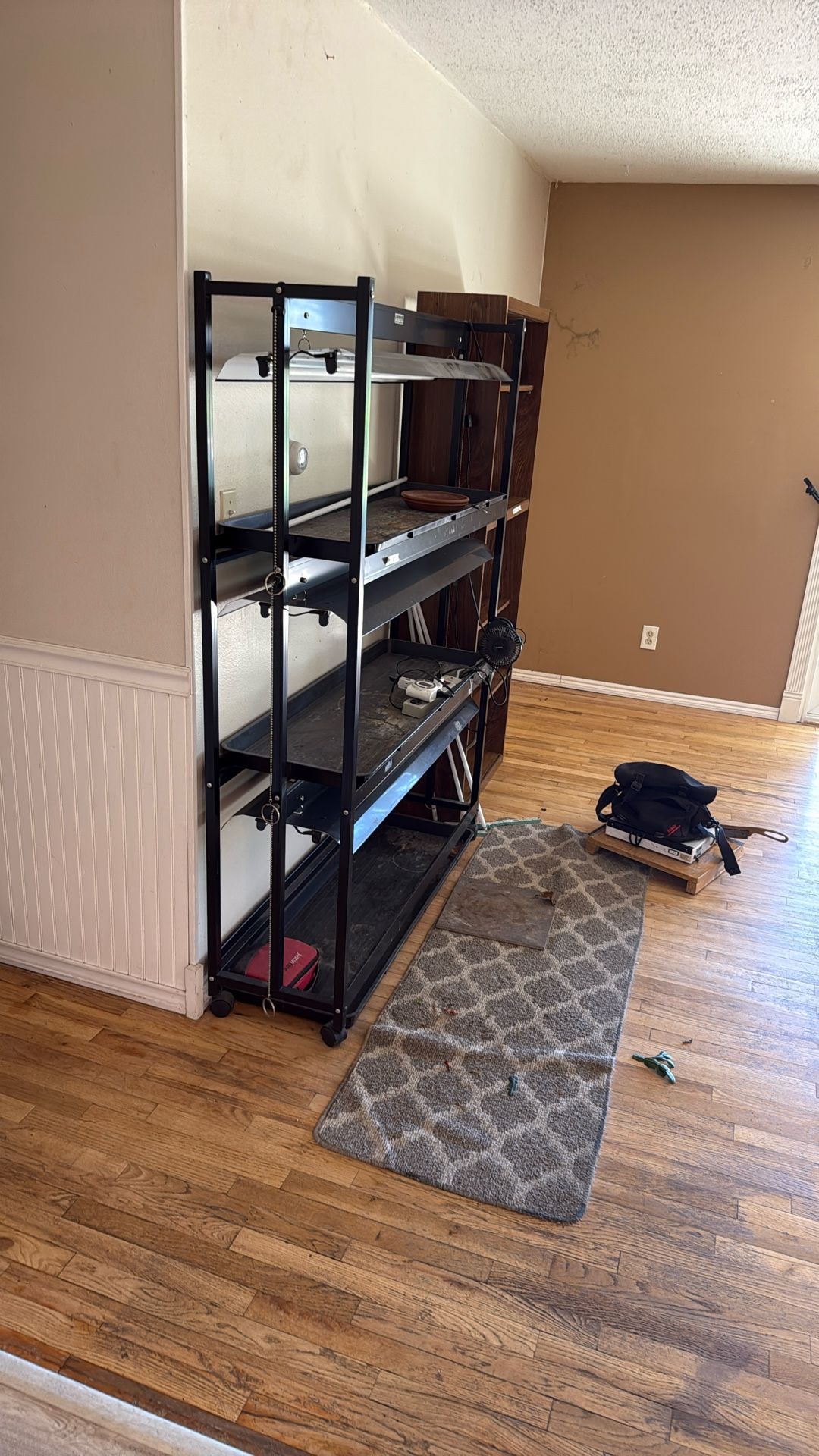 Gardeners Indoor Rack