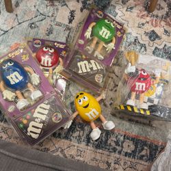 M&M Collectables 