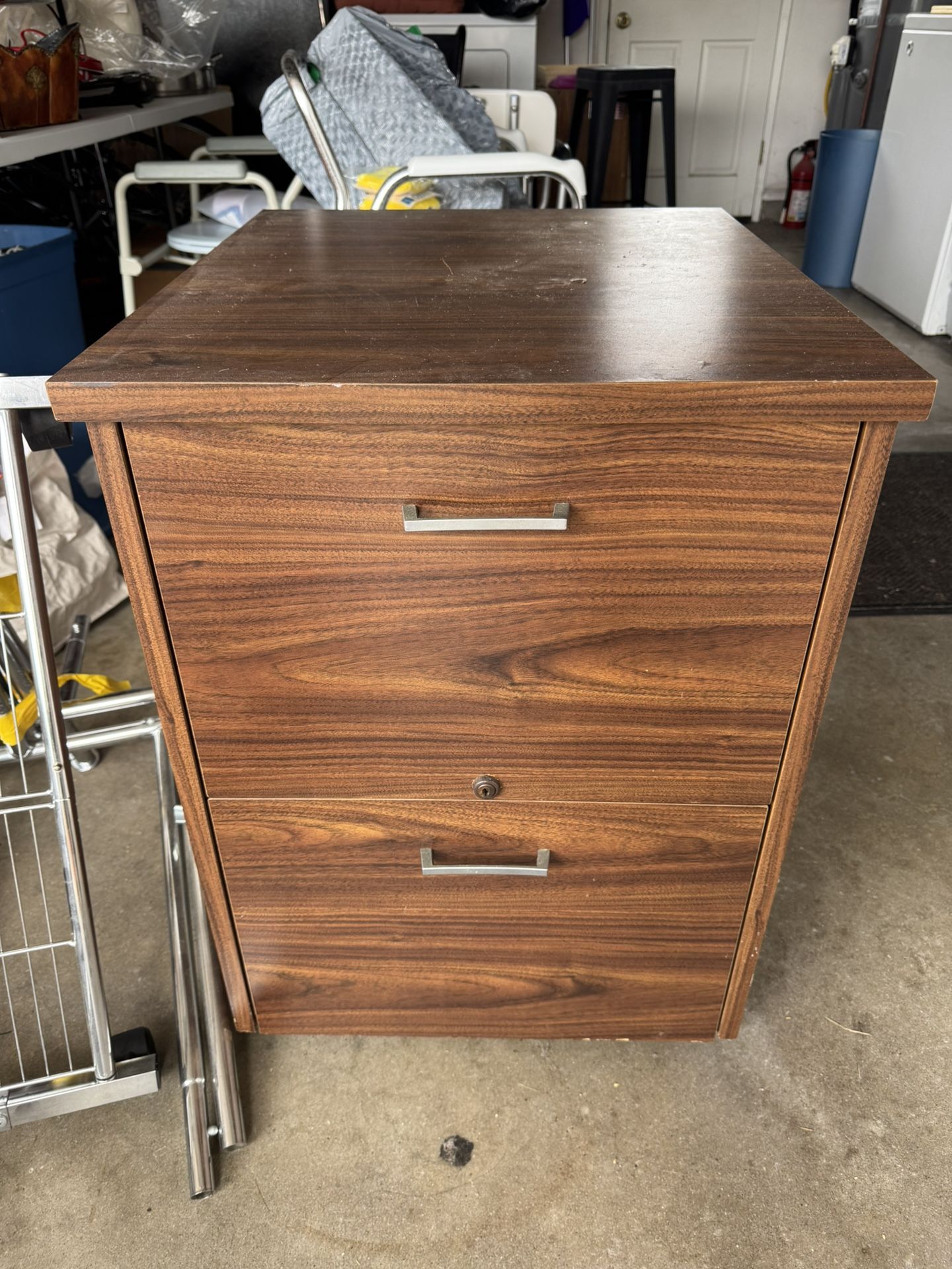 Wood 2-Drawer File Cabinet with Lock
