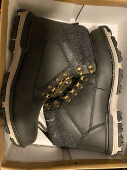 Man boots  size 11