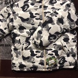 Bape Coat White Camo NWT XL XXL 