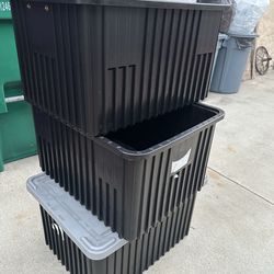 Storage bins