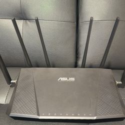 ASUS RT-AC3200 Tri-Band AC3200 Wireless Gigabit Router