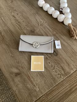 New Michael Kors wallet