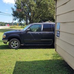 1998 Ford Explorer
