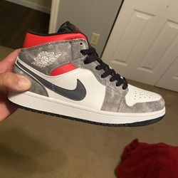 Nike Air Jordan Men’s Size 8 (New)