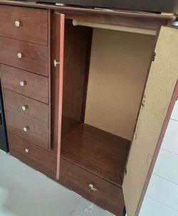 Large Pacoima Cherry color wardrobe