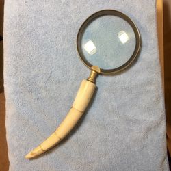 Magnifying Glass (4”) with multi-piece Curved Handle