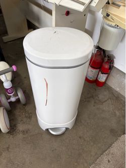 FREE Diaper Pail